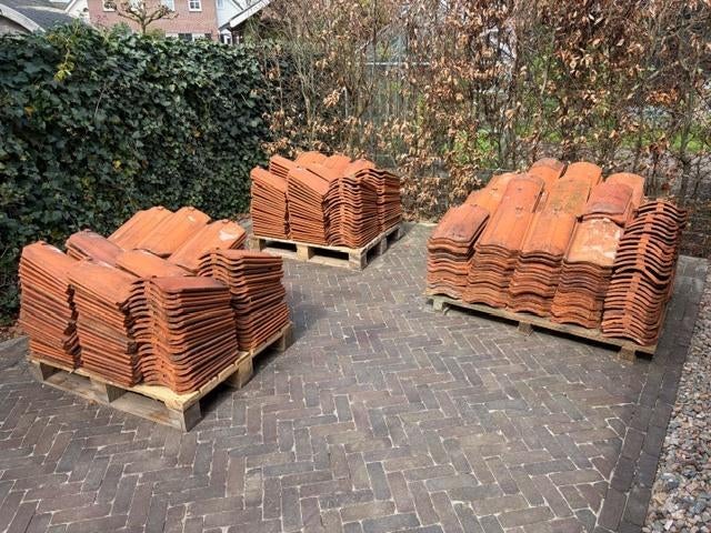 Antieke Oude Holle dakpannen en nokpannen, Ophalen, Gebruikt, Steen of Klei, 15 m² of meer