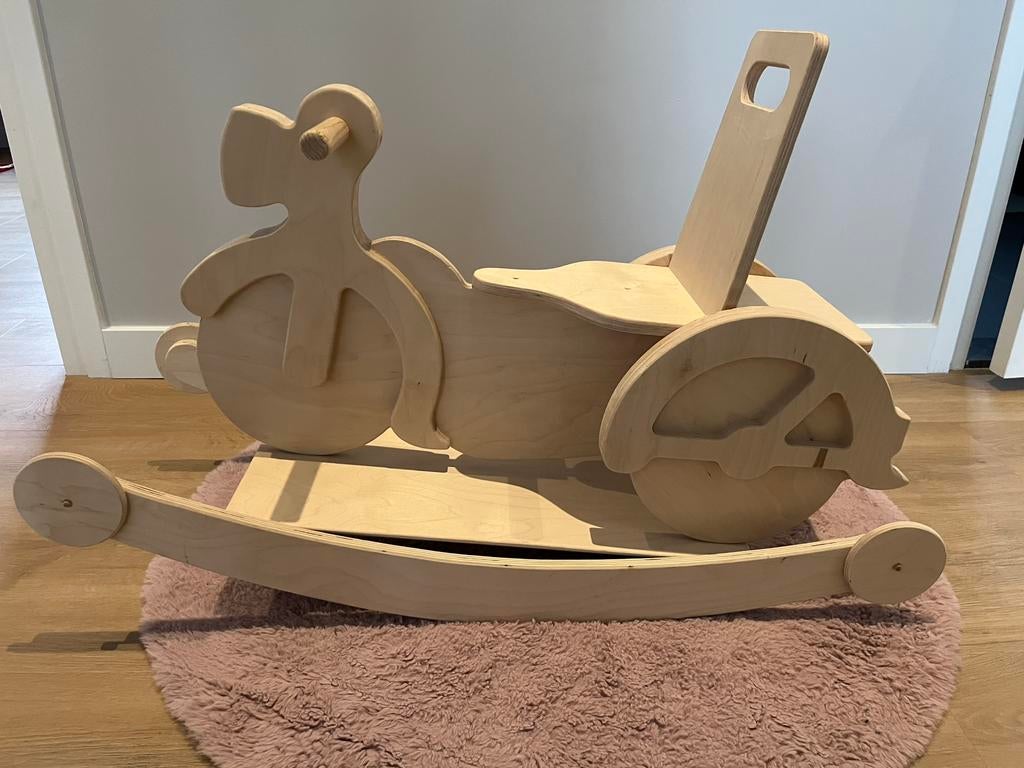 Houten hobbel motor, Ophalen, Zo goed als nieuw