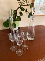 Vintage like karaf met 4 borrelglaasjes, Ophalen