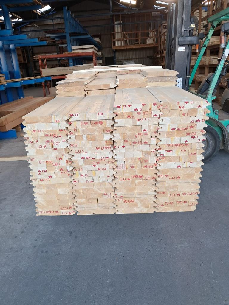 Partij  vuren vloerdelen/puntschroten 3,5×22,5 glad, Tuin en Terras, Palen, Balken en Planken, Ophalen, Zo goed als nieuw, 250 cm of meer