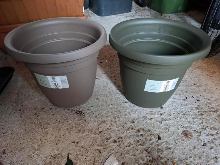 Bloempotten kunstof 30cm diameter 10 stuks, Tuin en Terras, Bloempotten, Gebruikt, Kunststof, Minder dan 40 cm, Minder dan 25 cm