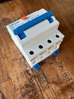 Diversen meterkast automaten, Doe-het-zelf en Verbouw, Ophalen of Verzenden, Zo goed als nieuw, Overige typen