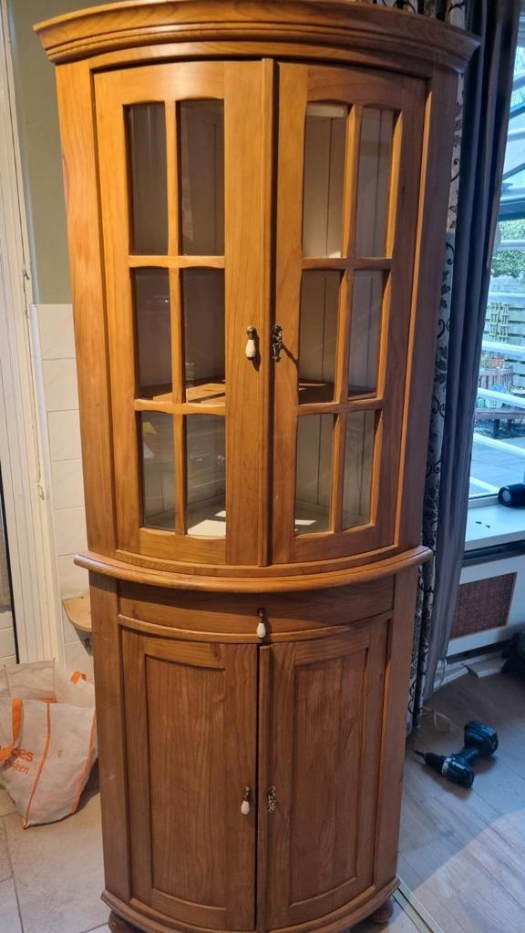 Grenen hoekkast / dressoir met vitrine, Huis en Inrichting, Kasten | Vitrinekasten, Gebruikt, 25 tot 50 cm, Grenenhout, Ophalen