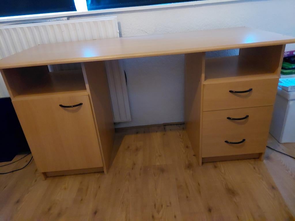 Bureau, Ophalen, Gebruikt