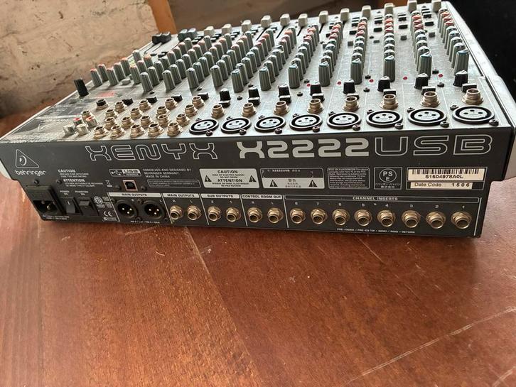 Behringer Xenyx X2222USB mengpaneel, Muziek en Instrumenten, Mengpanelen, Gebruikt, 20 kanalen of meer, Microfooningang, Ophalen of Verzenden