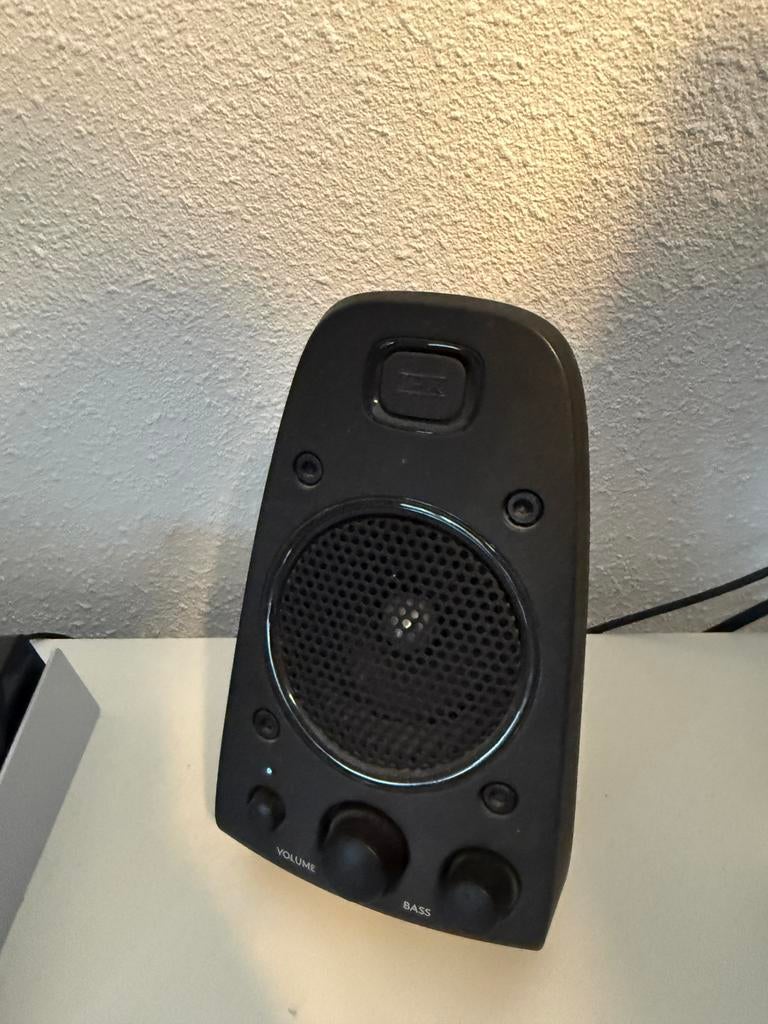 Logitech Z623 pc speakers, Computers en Software, Pc speakers, Ophalen, Zo goed als nieuw, Audiokanaal 2.1
