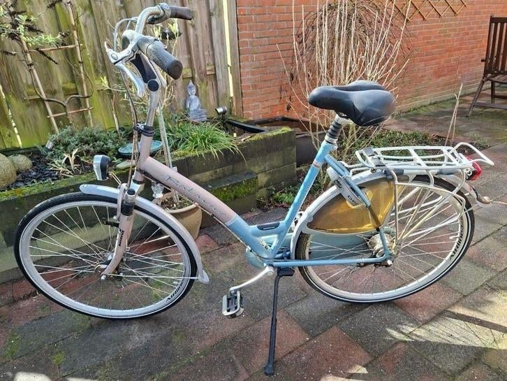 Batavus Padova damesfiets, b framemaat 57, zo goed als nieuw, Fietsen en Brommers, Fietsen | Dames | Damesfietsen, 56 cm of meer