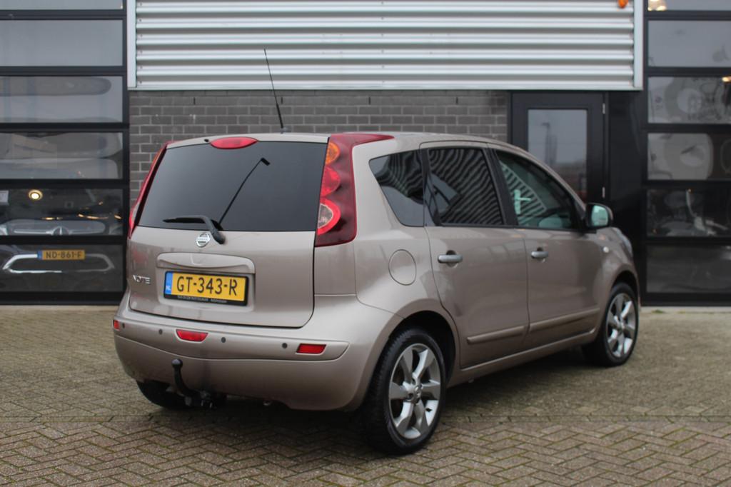 Nissan Note 1.6 Life + / Navigatie / Automaat / Cruise / Tre, Auto's, Nissan, Euro 5, Gebruikt, 4 cilinders, Parkeersensor