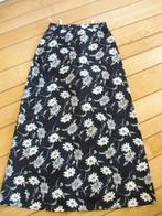 PROMISS rok zwart met bloemen maat 36, Kleding | Dames, Rokken, Promiss, Zwart, Ophalen of Verzenden, Zo goed als nieuw
