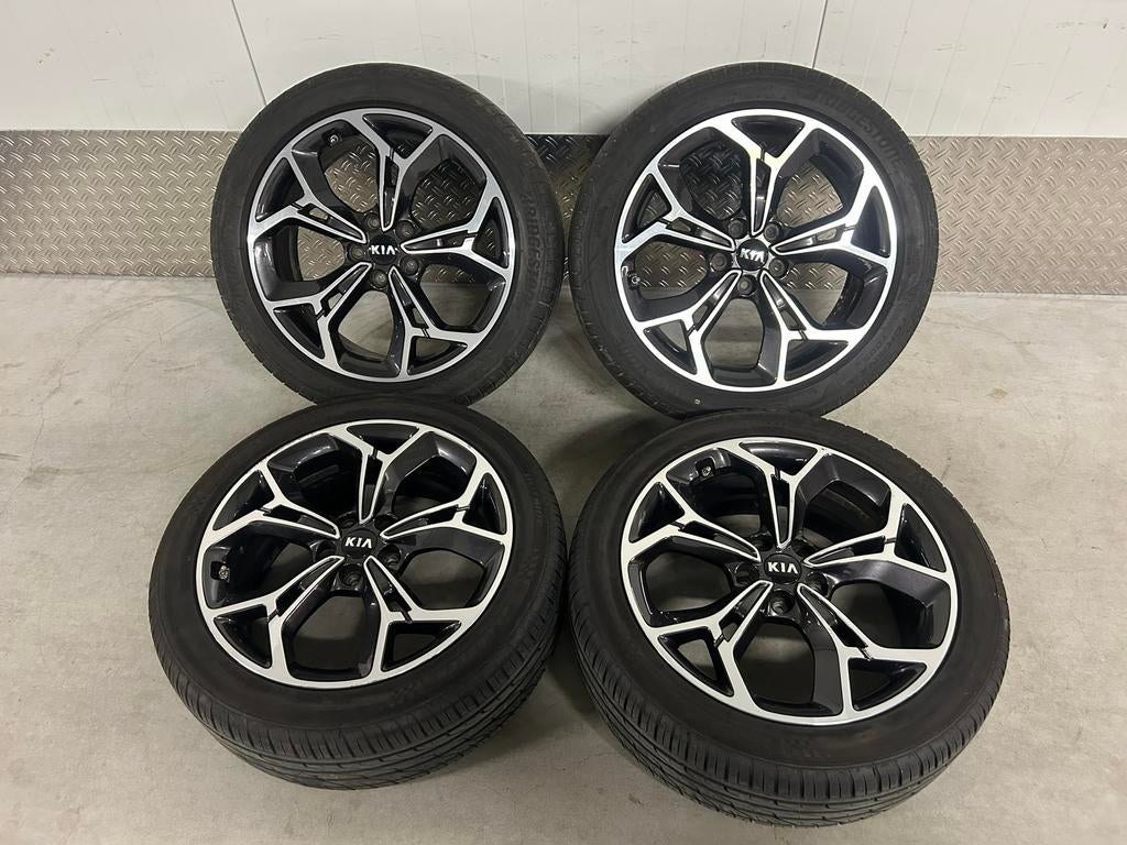 KIA sportage 19 inch velgen 5x114,3 zomer TPMS, Auto-onderdelen, Banden en Velgen, Banden en Velgen, Personenwagen, **, Zomerbanden