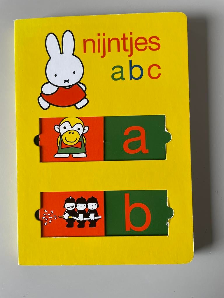 Nijntjes ABC van Dick Bruns, Ophalen of Verzenden, Zo goed als nieuw