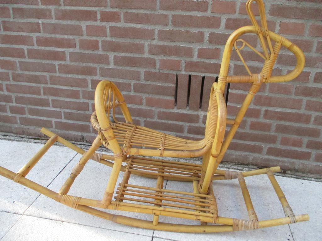 Vintage rotan hobbelpaard, jaren 50 / 60, Kinderen en Baby's, Ophalen, Zo goed als nieuw