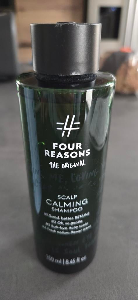 Four Reasons calming shampoo, Ophalen of Verzenden, Zo goed als nieuw, Shampoo of Conditioner