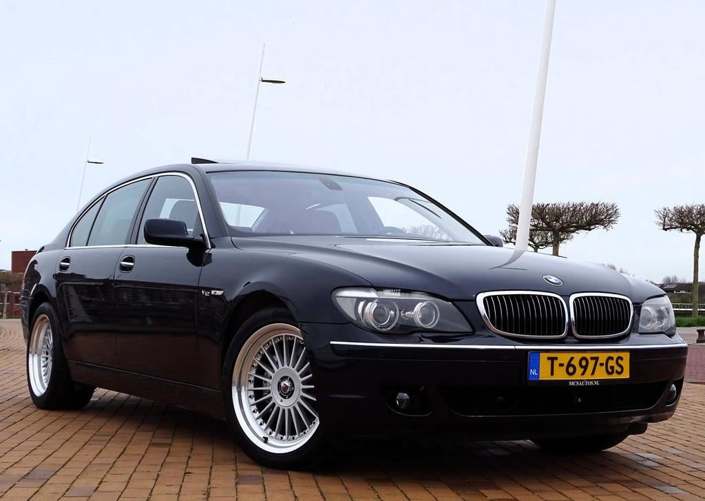 BMW 7-serie 760Li High Exe Schuifdak Koelkast Dubbel glas, Auto's, BMW, Achterwielaandrijving, Gebruikt, Zwart, 12 cilinders