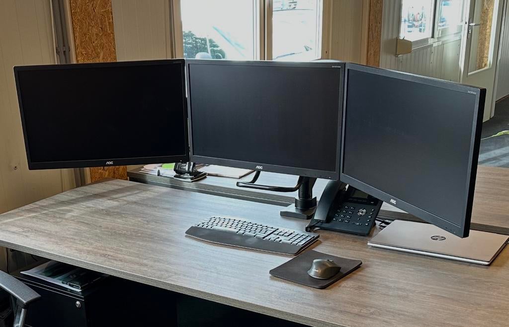 Triple monitor setup, Computers en Software, Ophalen, Full HD, Zo goed als nieuw, Overige typen