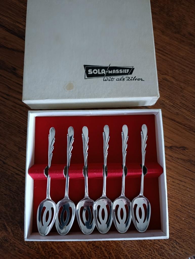 6 vintage Olijf lepeltjes in de orginele cassete, Ophalen of Verzenden