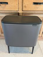 Brabantia Bo Touch Bin Platinum, Huis en Inrichting, Woonaccessoires | Prullenbakken, Ophalen, Gebruikt, 50 tot 75 cm, Rvs