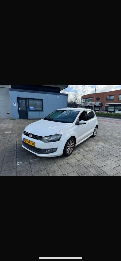 Volkswagen Polo 1.2 TDI 75PK 5D Bluemotion 2010 Wit, Auto's, Volkswagen, Voorwielaandrijving, 74 pk, 1199 cc, 96 €/maand