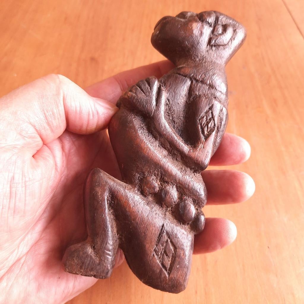 Indonesië: Hanuman of Voorouder Beeldje Houtsnijwerk, Verzenden, Gebruikt