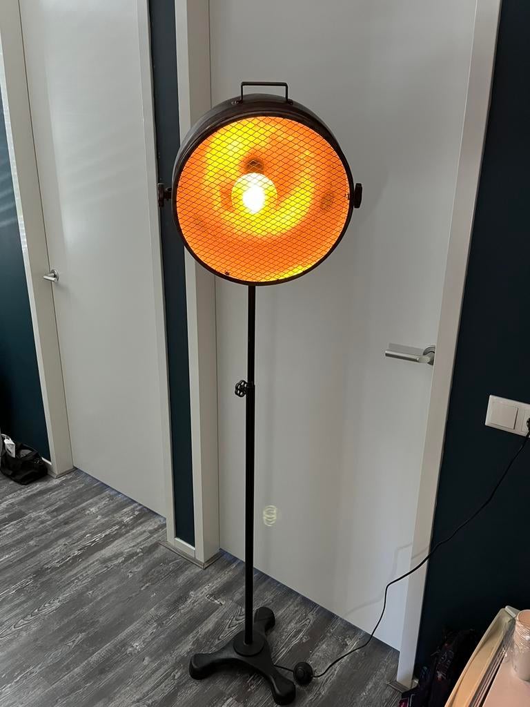 Industriële vloerlamp, Huis en Inrichting, Lampen | Vloerlampen, Ophalen, Zo goed als nieuw, 150 tot 200 cm