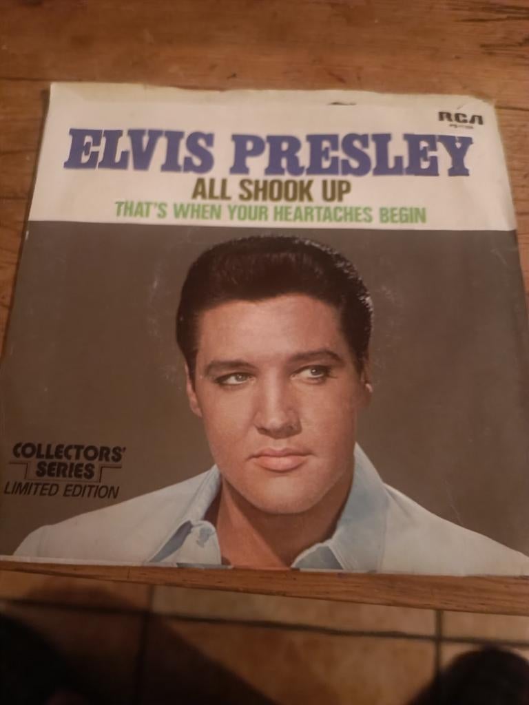 Elvis Presley - All Shook Up (Collectors Series), Gebruikt, 7 inch, Single, Ophalen of Verzenden