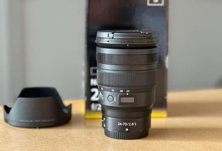 Nikon Z 24-70mm f/2.8S occasion 24-70 2.8, Audio, Tv en Foto, Fotografie | Lenzen en Objectieven, Zo goed als nieuw, Telelens