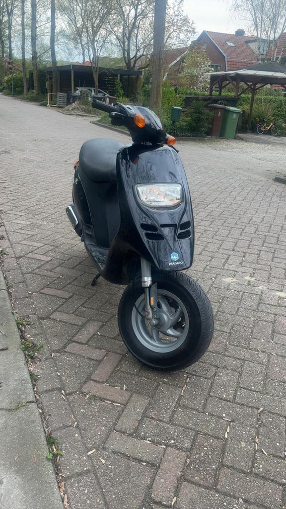 Piaggio typhoon 2005, Fietsen en Brommers, Scooters | Piaggio, Ophalen, Tweetakt, Gebruikt, Overige modellen