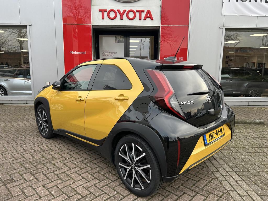 Toyota Aygo X Hybrid 115 GR Sport GR onderstel | Sportiefste, Stof, Gebruikt, Euro 6, Overige kleuren