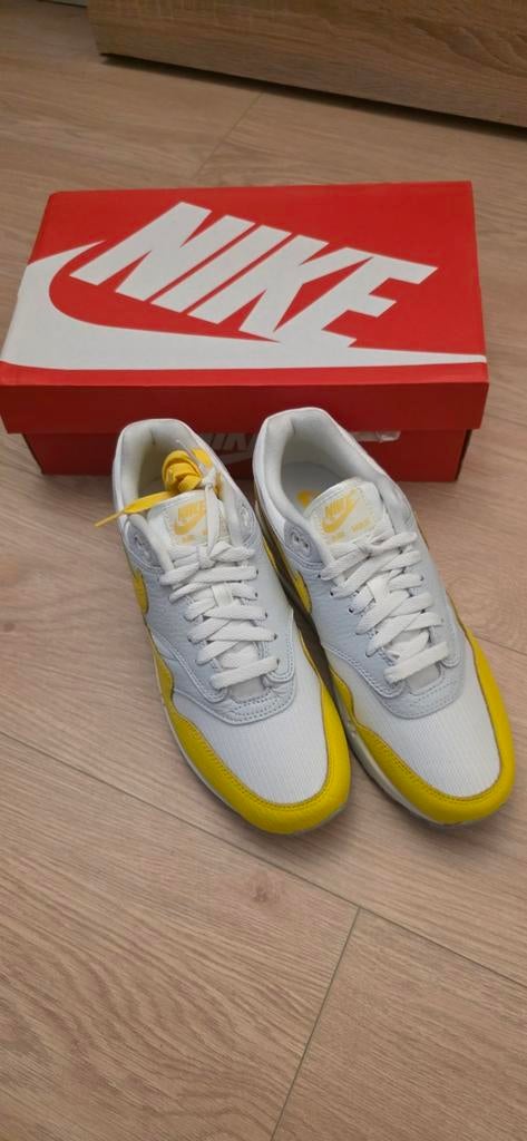 Nike Air Max 1 Tour Yellow - Nieuw - Maat 41, Kleding | Dames, Schoenen, Overige kleuren, Nike, Nieuw, Ophalen of Verzenden