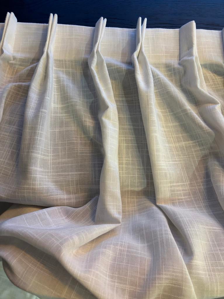 Lichte Inbetween Gordijnen, Huis en Inrichting, Stoffering | Gordijnen en Lamellen, Gebruikt, 200 cm of meer, 200 cm of meer, Wit