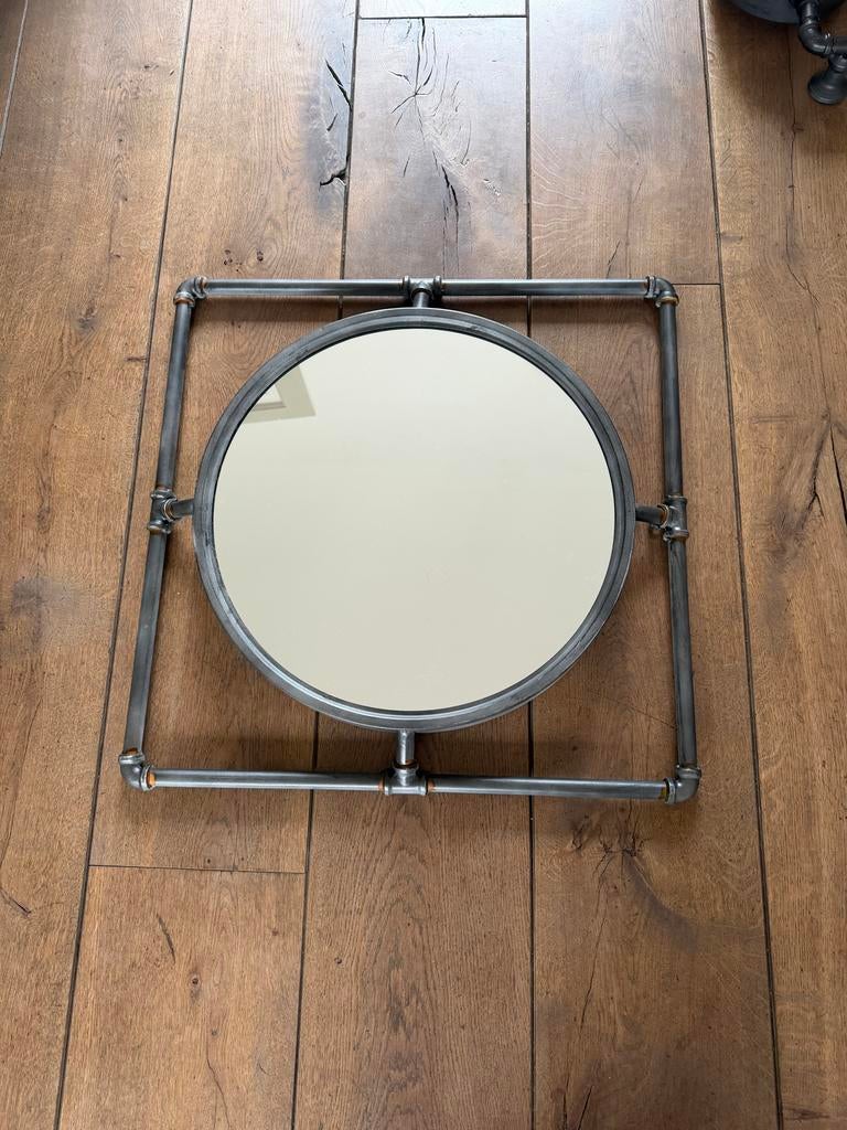Industriële spiegel met waterleiding frame, Huis en Inrichting, Ophalen, Rond, Zo goed als nieuw, Minder dan 100 cm