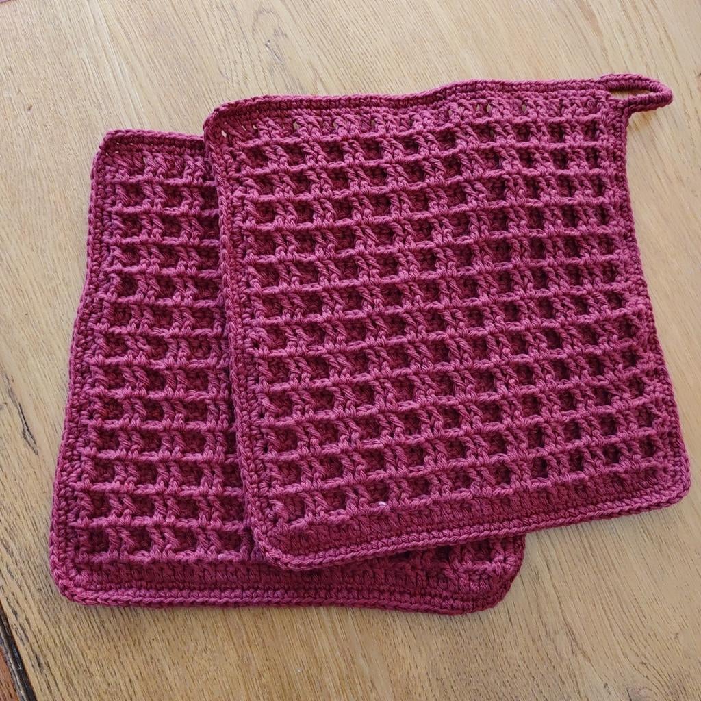 Nieuw gehaakte pannenlappen bordeaux rood, Huis en Inrichting, Keuken | Textiel, Ophalen of Verzenden, Nieuw, Rood