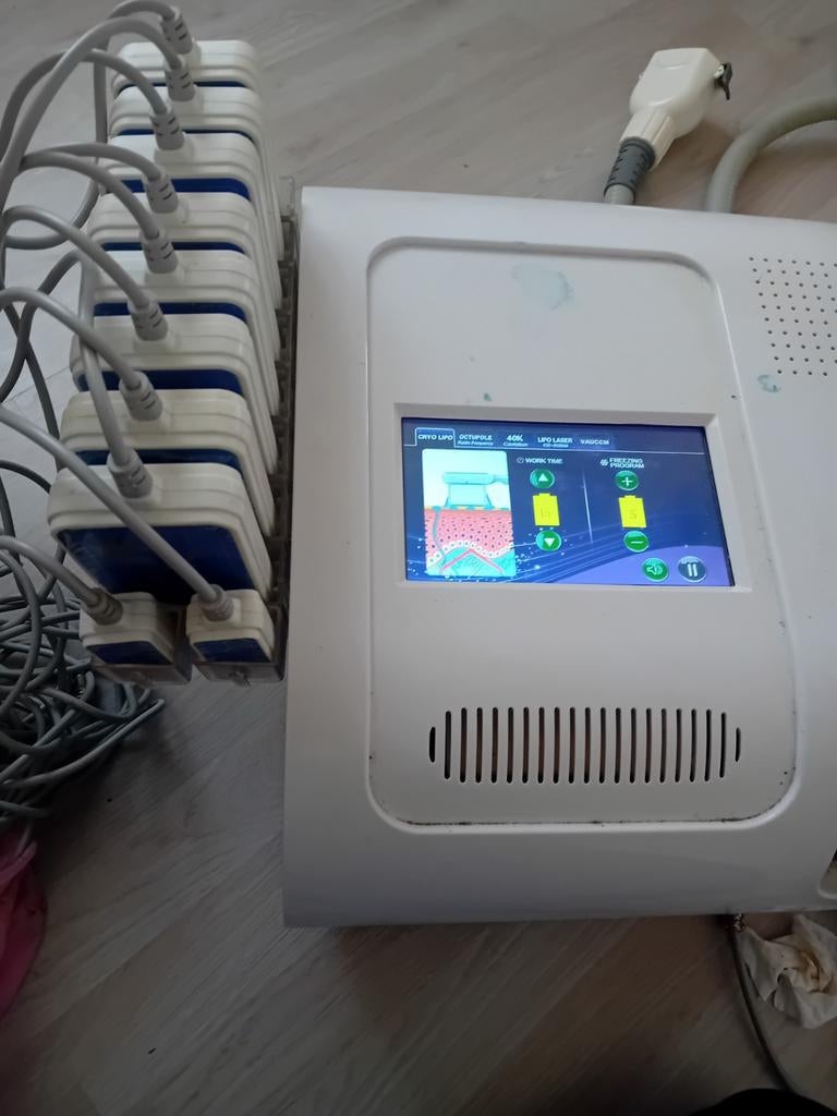 Cryolipolyse machine, Ophalen, Zo goed als nieuw, Overige typen