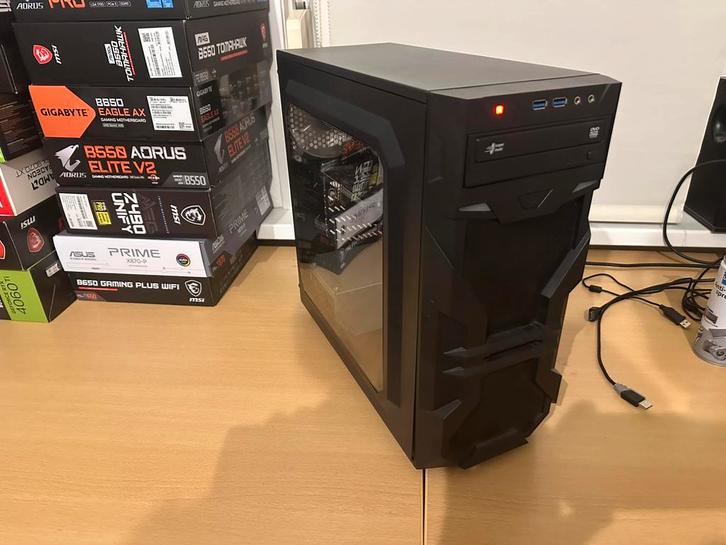 Leuke Game PC / I5-9400F / GTX 1050 TI / 500GB SSD /, Computers en Software, Desktop Pc's, Zo goed als nieuw, 3 tot 4 Ghz, SSD