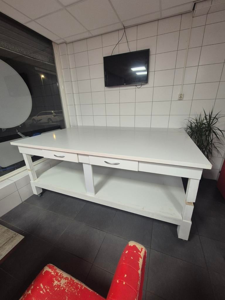 Grote Werktafel / Naaitafel voor Naaisalon, Doe-het-zelf en Verbouw, Werkbanken, Ophalen, Gebruikt, 170 cm of meer