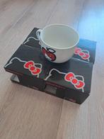 4 Hello Kitty kopjes - "An Apple a Day...", Ophalen of Verzenden, Nieuw
