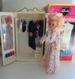 Mooi Sindy Barbie set Pop + Kast, Verzamelen, Poppen, Ophalen of Verzenden, Gebruikt, Pop