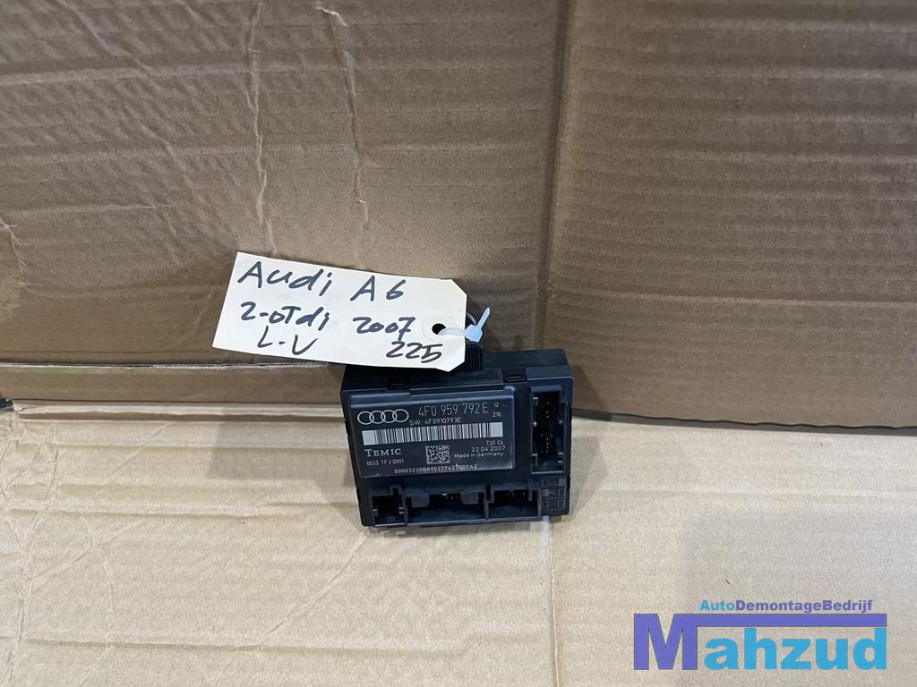AUDI A6 C6 Links voor Centrale deur module 4F0959792E, Gebruikt, AUDI AG, Auto-Union-Strasse 1
85045  Ingolstadt, DE, Kundenbetreuung@audi.de