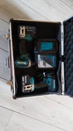 Makita boormachine set met 2 boormachines en lader, Ophalen of Verzenden, Boormachine