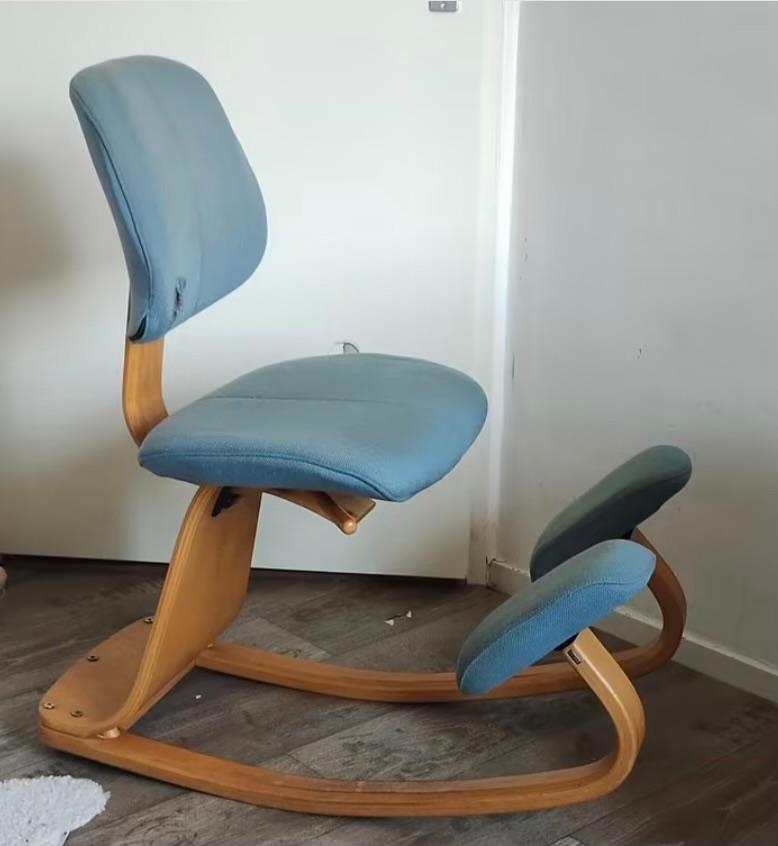 Stokke Varier Thatsit ergonomische kniestoel - Blauw, Ophalen, Blauw, Zo goed als nieuw, Stof
