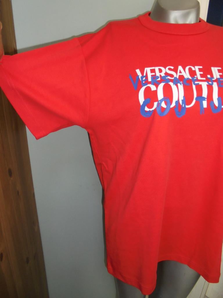 Nieuw Versace shirt stevige stof S valt als M rood met o, Maat 38/40 (M), Nieuw, Ophalen of Verzenden, Rood