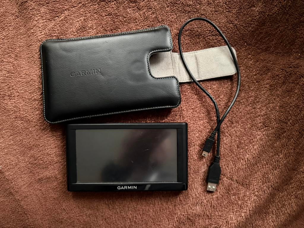 Garmin nüvi 66LM navigatie – Europa kaarten – goede staat, Ophalen of Verzenden, Zo goed als nieuw