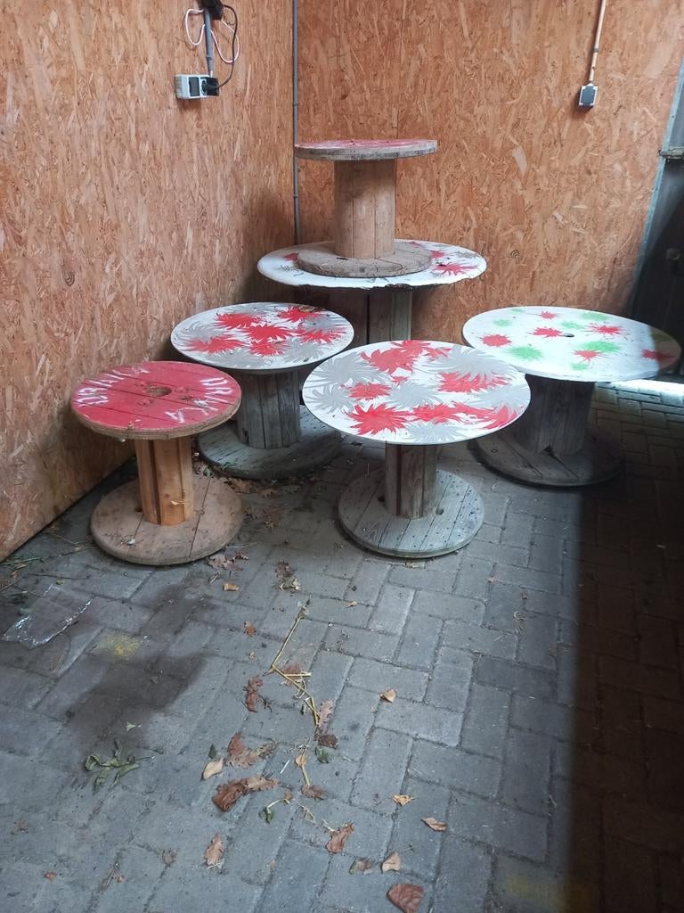 Kabelhaspels, Tuin en Terras, Tuintafels, Ophalen, Gebruikt, Rechthoekig, Hout