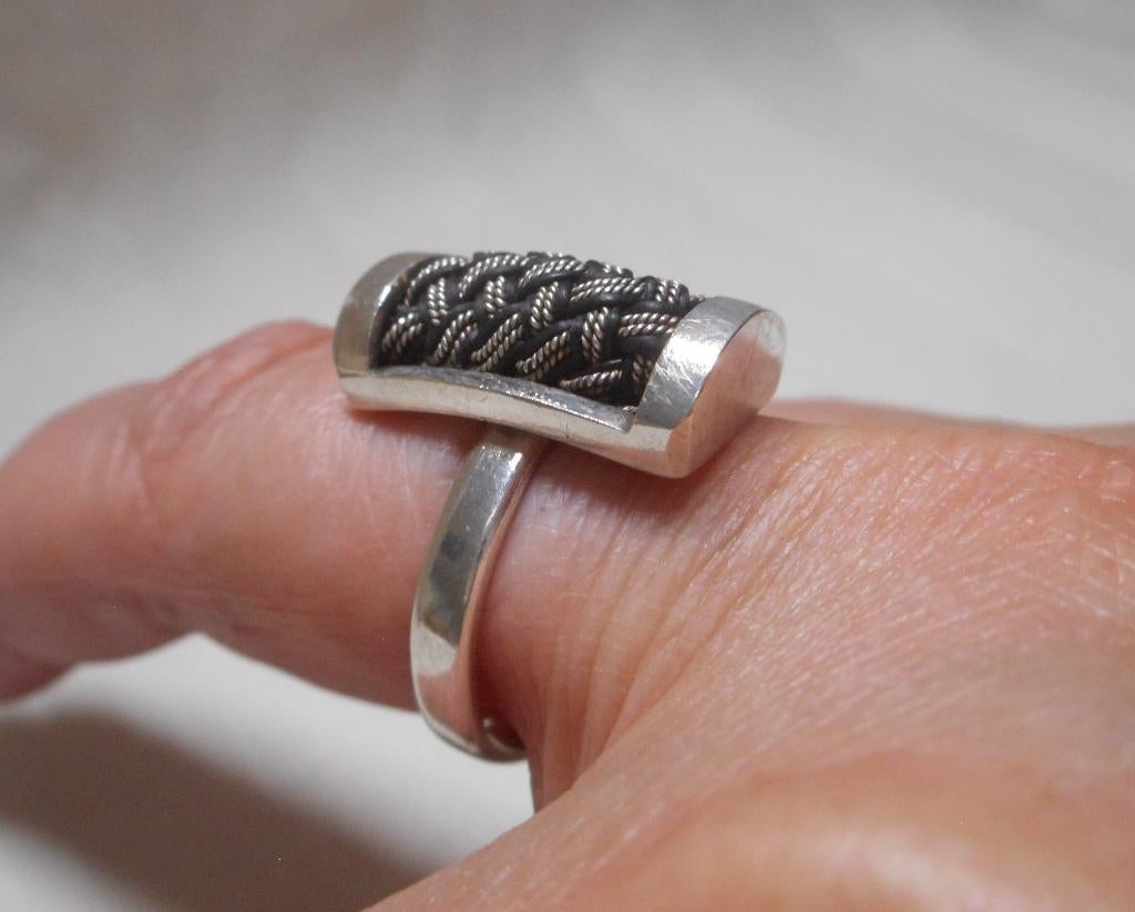 Zilveren verstelbare modernist ring nr.190, 18 tot 19, Verzenden, Zo goed als nieuw, Dame