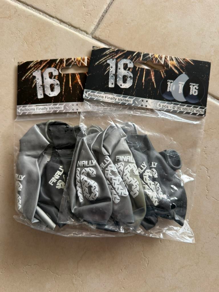 16 jaar balonnen, Hobby en Vrije tijd, Feestartikelen, Ophalen of Verzenden, Nieuw, Versiering, Verjaardag