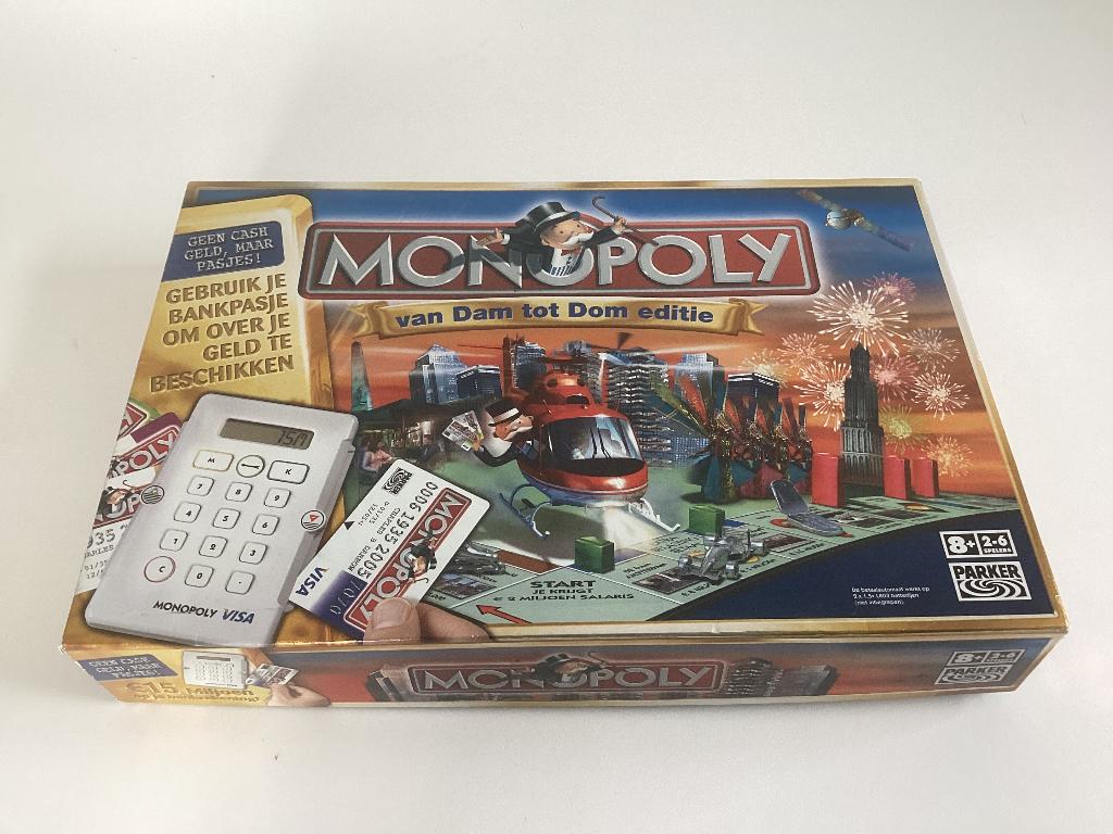 Monopoly. Van Dam Tot Dom Editie, Hobby en Vrije tijd, Gezelschapsspellen | Bordspellen, Vijf spelers of meer, Ophalen of Verzenden