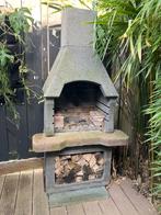 Robuuste betonnen barbecue met houtopslag, Ophalen of Verzenden, Gebruikt