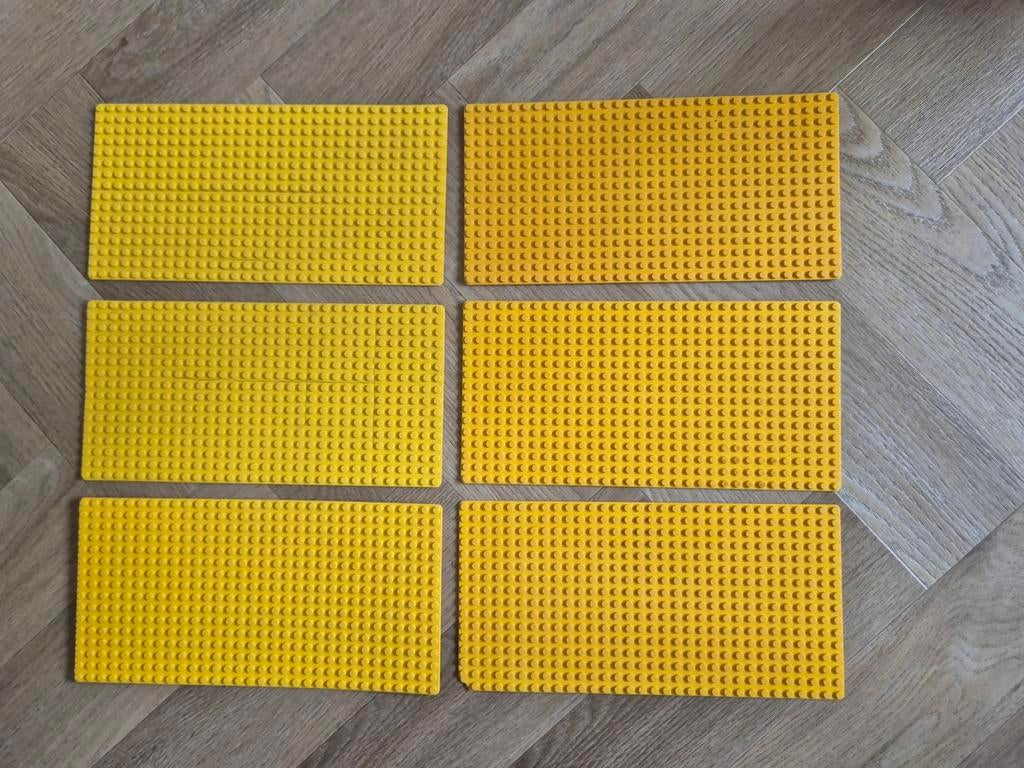 6 gele lego bouwplaten grondplaten baseplates 16x32, Lego, Ophalen of Verzenden, Compleet, Grondplaat