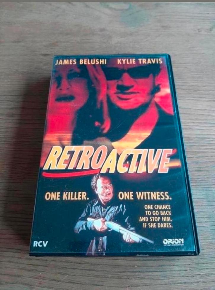 RetroActive videoband. Jim Belushi., Cd's en Dvd's, VHS | Film, Gebruikt, Actie en Avontuur, Vanaf 16 jaar, Ophalen of Verzenden