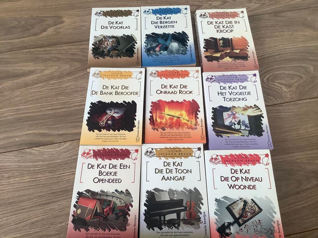 9 x Lilian Jackson Braun - De kat die ….., Boeken, Ophalen of Verzenden, Gelezen